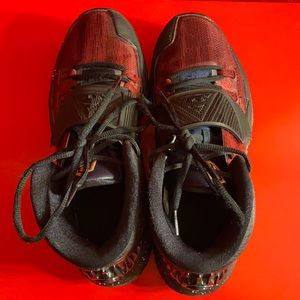 Custom Kyrie 6, twice worn